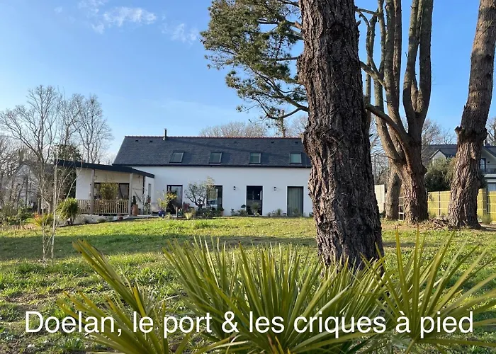 Ty Glazu Doelan espace 60m2, Port& criques à pied, 2 chambres privées au 1er étage, SDB, WC séparé